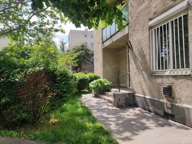 Eladó téglalakás, Budapesten, XV. kerületben 36.9 M Ft, 1 szobás