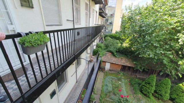 Eladó téglalakás, Budapesten, IX. kerületben 39.9 M Ft, 1 szobás