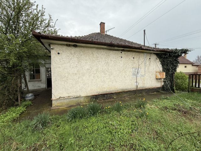 Eladó családi ház, Csengerben 11.9 M Ft, 2 szobás