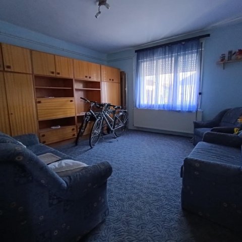 Kiadó családi ház, albérlet, Nagykanizsán 150 E Ft / hó