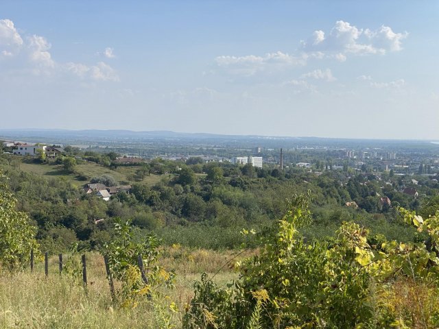 Eladó telek, Vácon, Akó utcában 50.49 M Ft