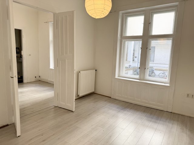 Eladó téglalakás, Budapesten, XI. kerületben 0.2 M Ft, 2 szobás