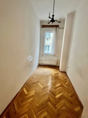 Eladó téglalakás, Budapesten, XII. kerületben 97.9 M Ft