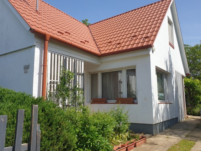 Eladó családi ház, Balatonszárszón 130 M Ft, 4 szobás