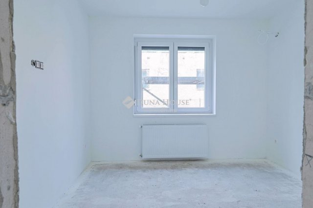 Eladó téglalakás, Budapesten, XVIII. kerületben 93.9 M Ft
