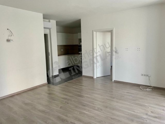 Kiadó téglalakás, albérlet, Budapesten, III. kerületben