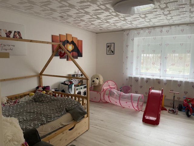 Eladó családi ház, Maglócán 38.4 M Ft, 2 szobás