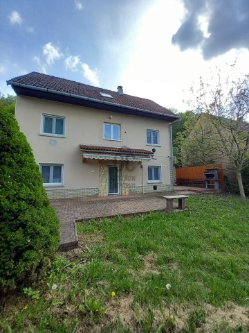 Eladó családi ház, Magyarhertelenden 39 M Ft, 6 szobás