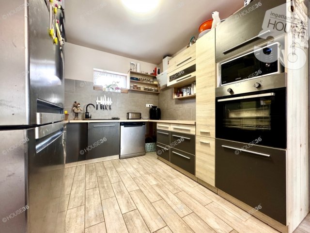 Eladó családi ház, Lajosmizsén 66.99 M Ft, 3 szobás