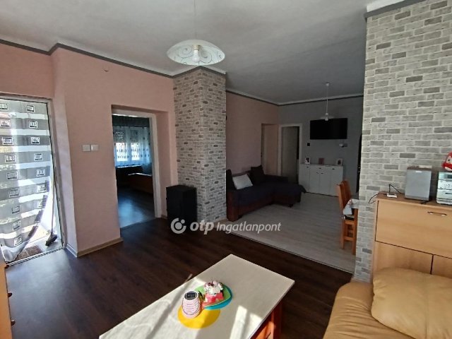 Eladó családi ház, Bódvaszilason 19.3 M Ft, 2 szobás