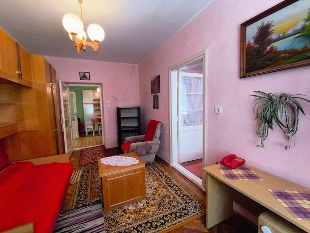 Eladó családi ház, Bélmegyeren 8.99 M Ft, 2 szobás