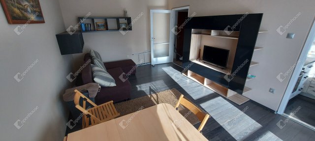 Kiadó panellakás, albérlet, Miskolcon 120 E Ft / hó, 1 szobás