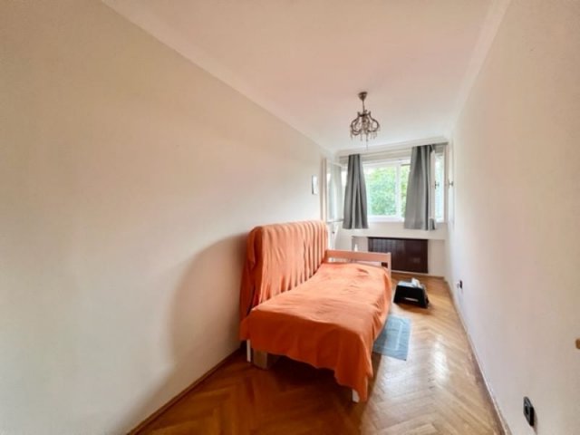 Kiadó téglalakás, albérlet, I. kerületben, Úri utcában