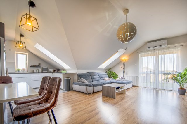 Eladó téglalakás, Gyömrőn 77.9 M Ft, 4 szobás