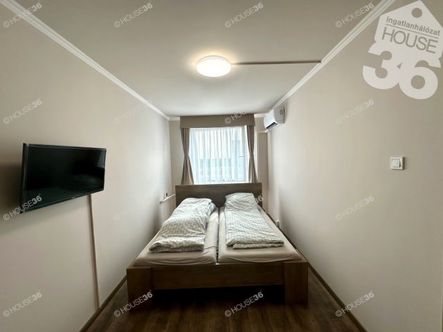 Eladó panellakás, Kiskunfélegyházán 34.9 M Ft, 2 szobás
