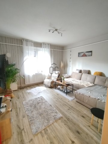 Eladó családi ház, Újszászon 44.9 M Ft, 3 szobás