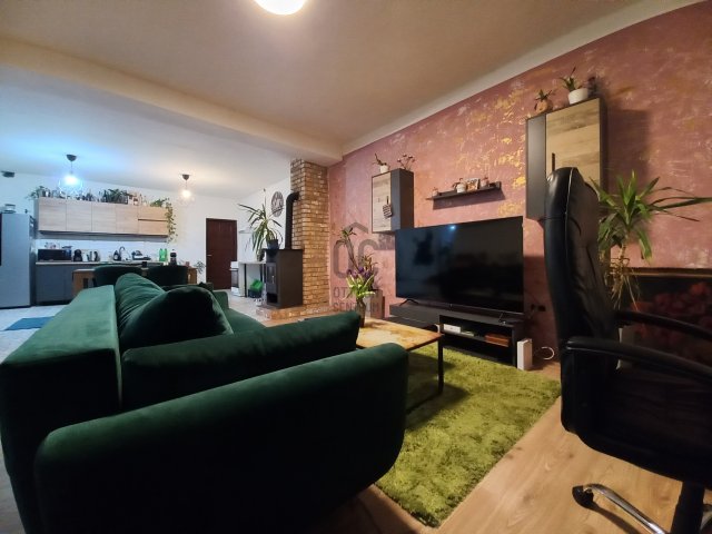 Eladó családi ház, Tiszarádon 11.9 M Ft, 2 szobás