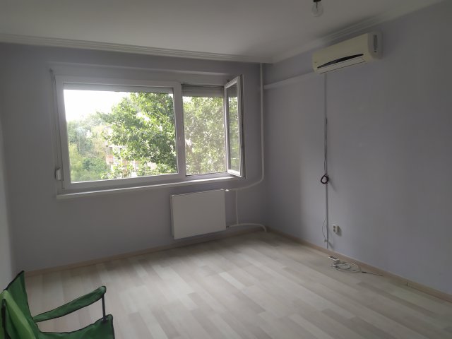 Eladó panellakás, Budapesten, III. kerületben 51.4 M Ft, 2 szobás