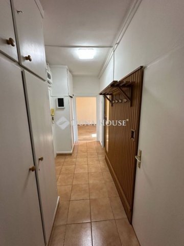 Kiadó téglalakás, albérlet, Pécsett 150 E Ft / hó, 2 szobás