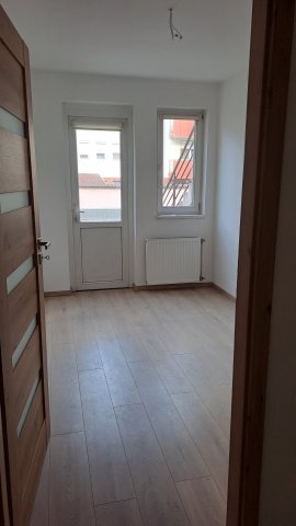 Eladó téglalakás, Nyíregyházán 33.5 M Ft, 1+1 szobás