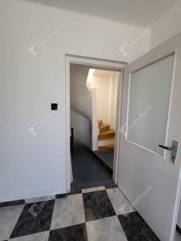 Eladó családi ház, Sülysápon 49.2 M Ft, 4 szobás