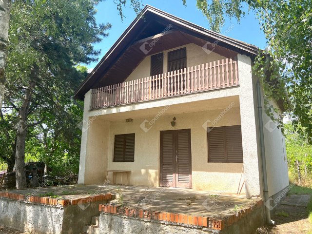 Eladó családi ház, Monoron 29.9 M Ft, 2 szobás
