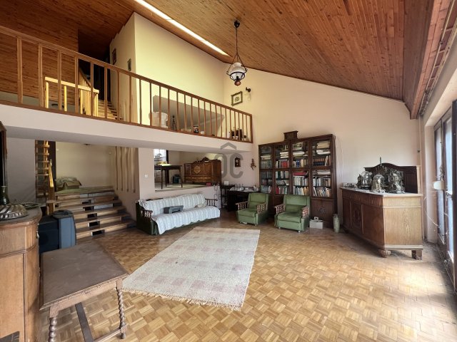 Eladó sorház, Szekszárdon 52 M Ft, 5 szobás