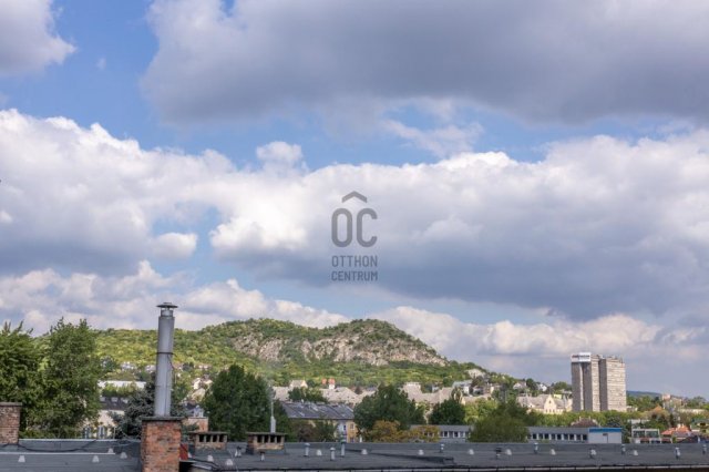 Eladó téglalakás, Budapesten, XI. kerületben 80.9 M Ft, 2 szobás