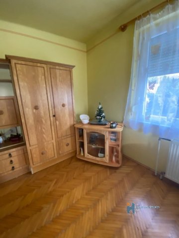 Eladó családi ház, Apcon 40 M Ft, 3+2 szobás