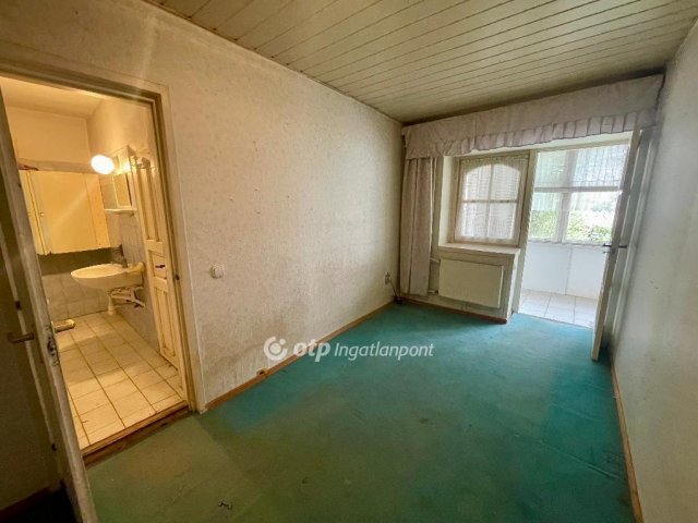 Eladó családi ház, Szigetújfalun 35 M Ft, 1+2 szobás