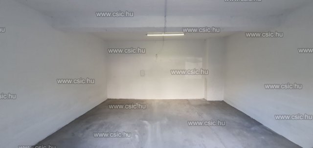 Eladó garázs, Budapesten, XIV. kerületben 14.9 M Ft, 1 szobás