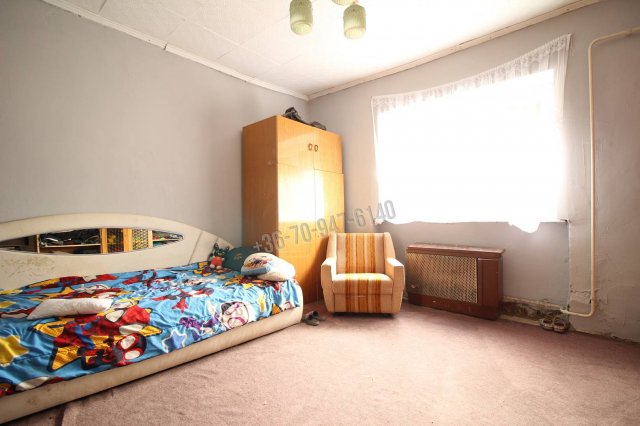 Eladó családi ház, Sarkadon 13.5 M Ft, 4 szobás