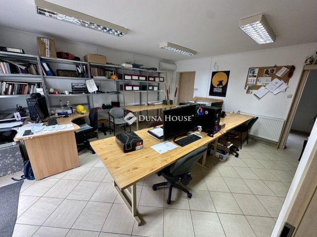 Eladó ipari ingatlan, Nyíregyházán 150 M Ft