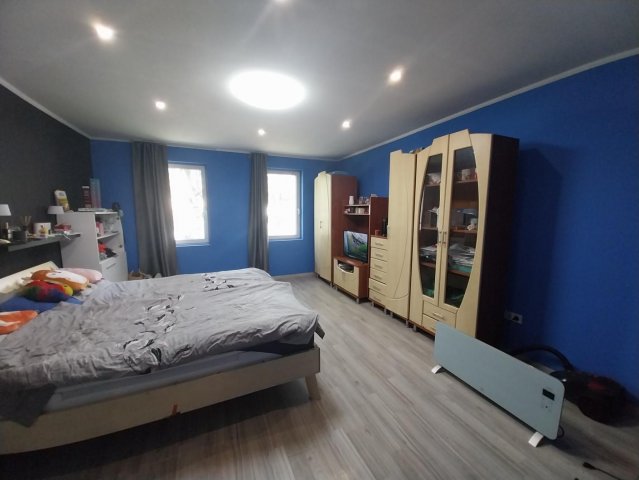 Eladó családi ház, Ácson 40 M Ft, 2+1 szobás
