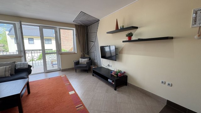 Kiadó téglalakás, albérlet, Debrecenben 660 E Ft / hó, 5 szobás