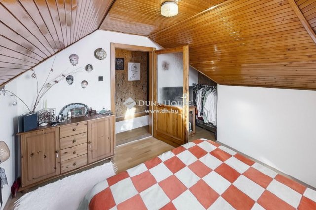 Eladó családi ház, Kecskeméten 90.99 M Ft, 6 szobás