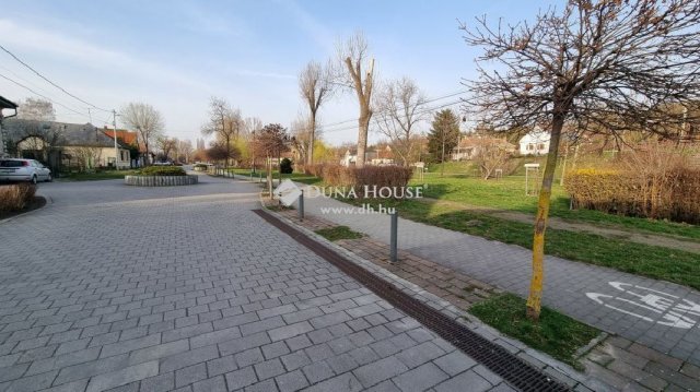 Eladó családi ház, Biatorbágyon 199.99 M Ft, 5 szobás