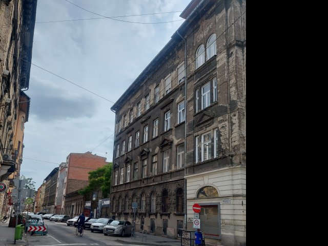 Eladó téglalakás, Budapesten, VI. kerületben 103 M Ft, 3 szobás