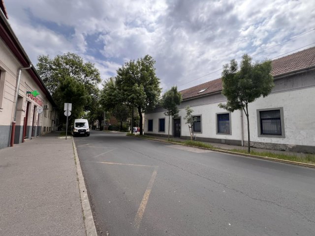 Eladó téglalakás, Budapesten, X. kerületben 31.5 M Ft, 1 szobás