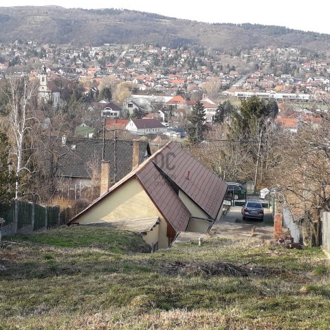 Eladó családi ház, Nagykovácsiban 106 M Ft, 3 szobás