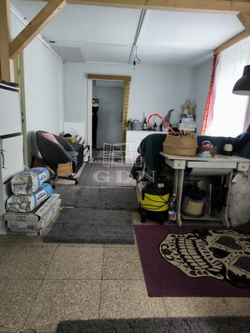 Eladó családi ház, Szigetmonostorban 29.9 M Ft, 1+1 szobás
