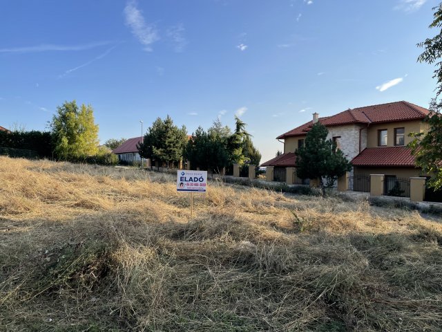 Eladó telek, Budajenőn 105 M Ft / költözzbe.hu