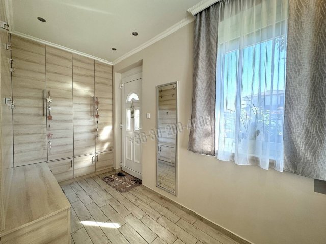 Eladó családi ház, Mosonmagyaróváron 87.99 M Ft, 3 szobás