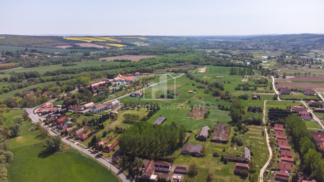 Eladó telek, Kehidakustányban 408 M Ft / költözzbe.hu