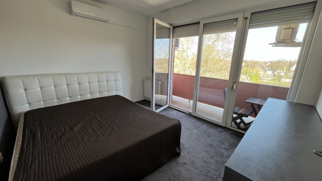 Kiadó téglalakás, albérlet, Debrecenben 250 E Ft / hó, 2 szobás