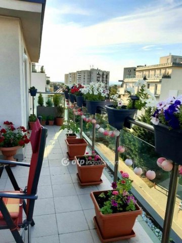 Eladó téglalakás, Budapesten, XIV. kerületben 145 M Ft, 4 szobás