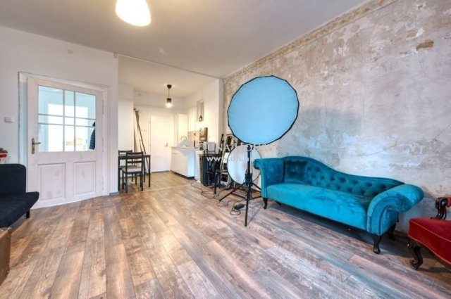 Eladó családi ház, Budaörsön 59.9 M Ft, 2 szobás