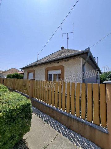 Eladó családi ház, Monorierdőn 62.9 M Ft, 3 szobás