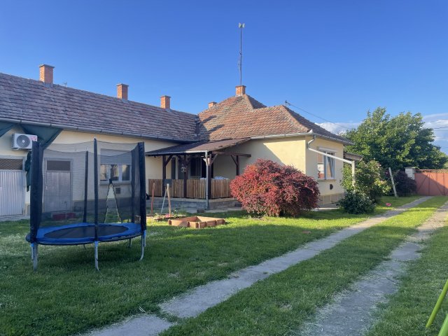 Eladó családi ház, Hercegszántón 12.2 M Ft, 4 szobás