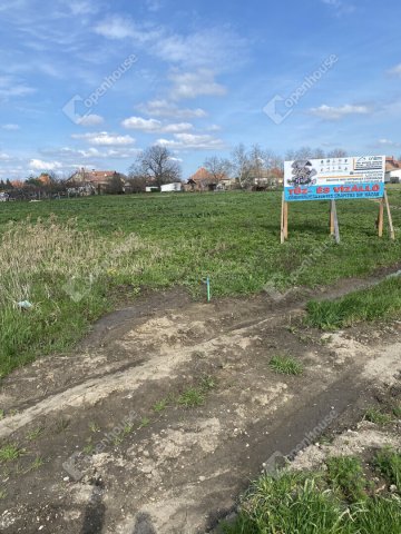 Eladó telek, Deszken 19.6 M Ft / költözzbe.hu